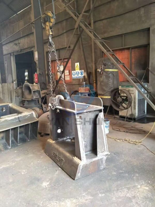 ISO 13733-2020 Universal Fairleads with Upper Roller Weldable Steel Plates